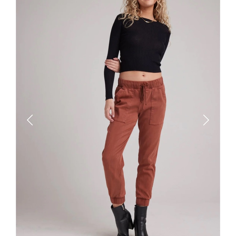 Bella Dahl Pocket Jogger in Amber NWT
